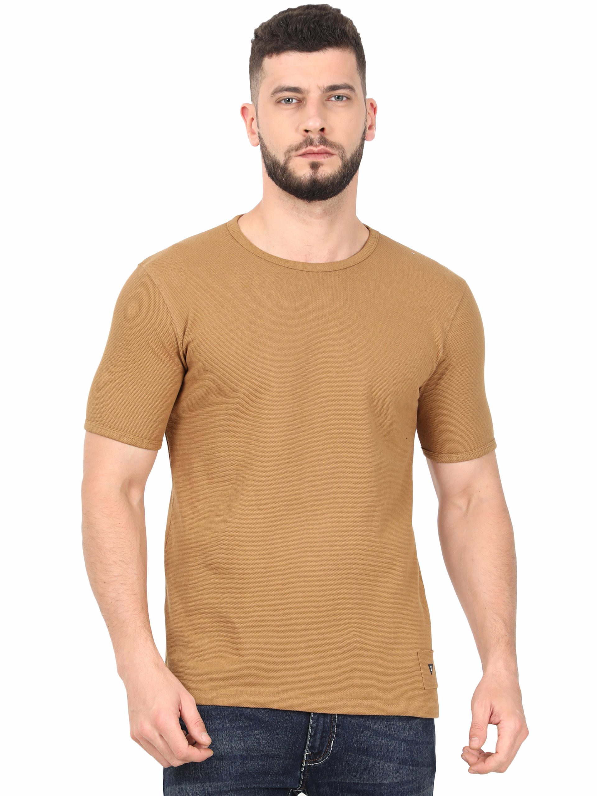 Men Solid Round Neck T-shirt