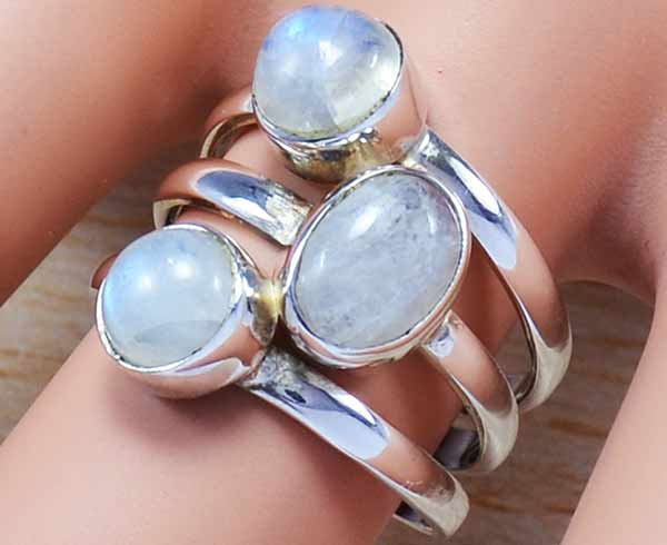 Rainbow moonstone Silver Earring