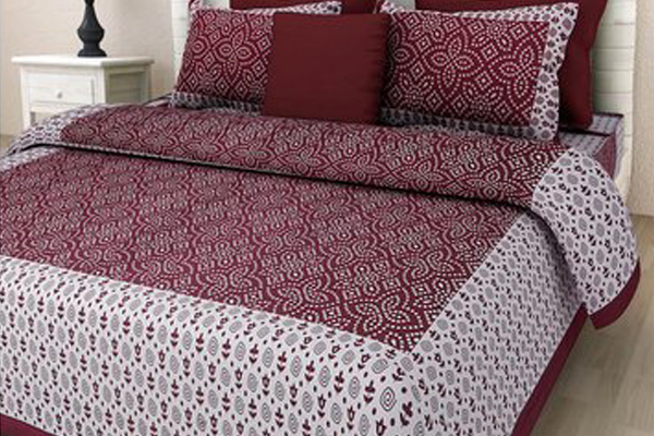 90By100 Chunri Print Cotton Double Bed Sheet with 2 Pillow Covers
