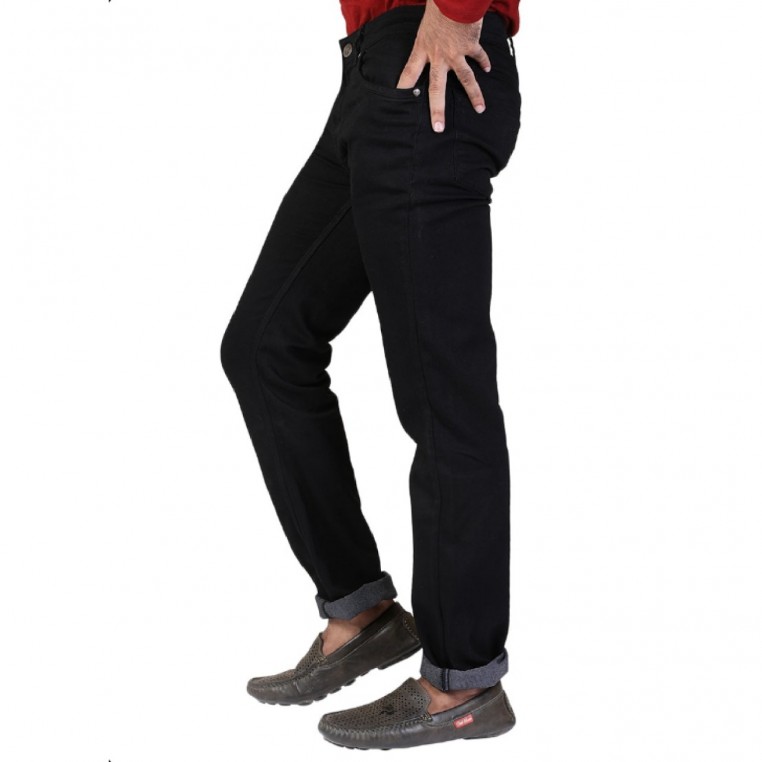 Denim Vistara Men`s Black Colored Slim Fit Jeans