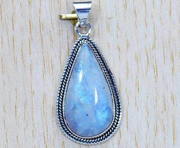 Rainbow moonstone Silver Earring