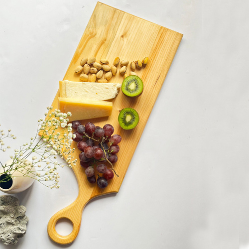 Sleek Platter in Pine Wood