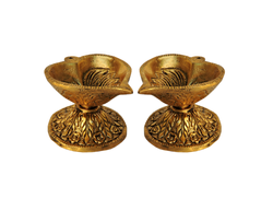 AJN-33 Brass Diya Stand