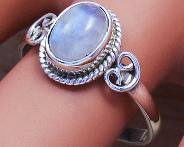 Rainbow moonstone Silver Ring