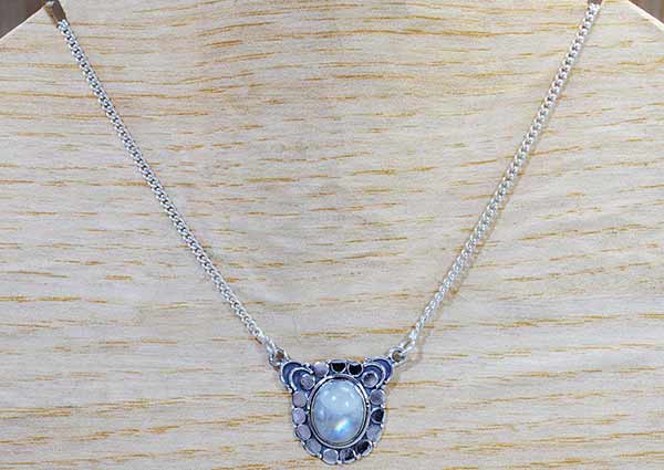 Rainbow moonstone Silver Necklace