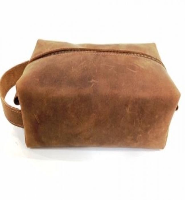 Men’s Leather Toiletry Bag